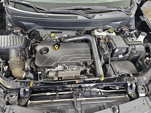 Certified 2023 Chevrolet Equinox LT image 35