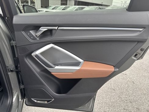 Used 2020 Audi Q3 2.0T Prestige image 21