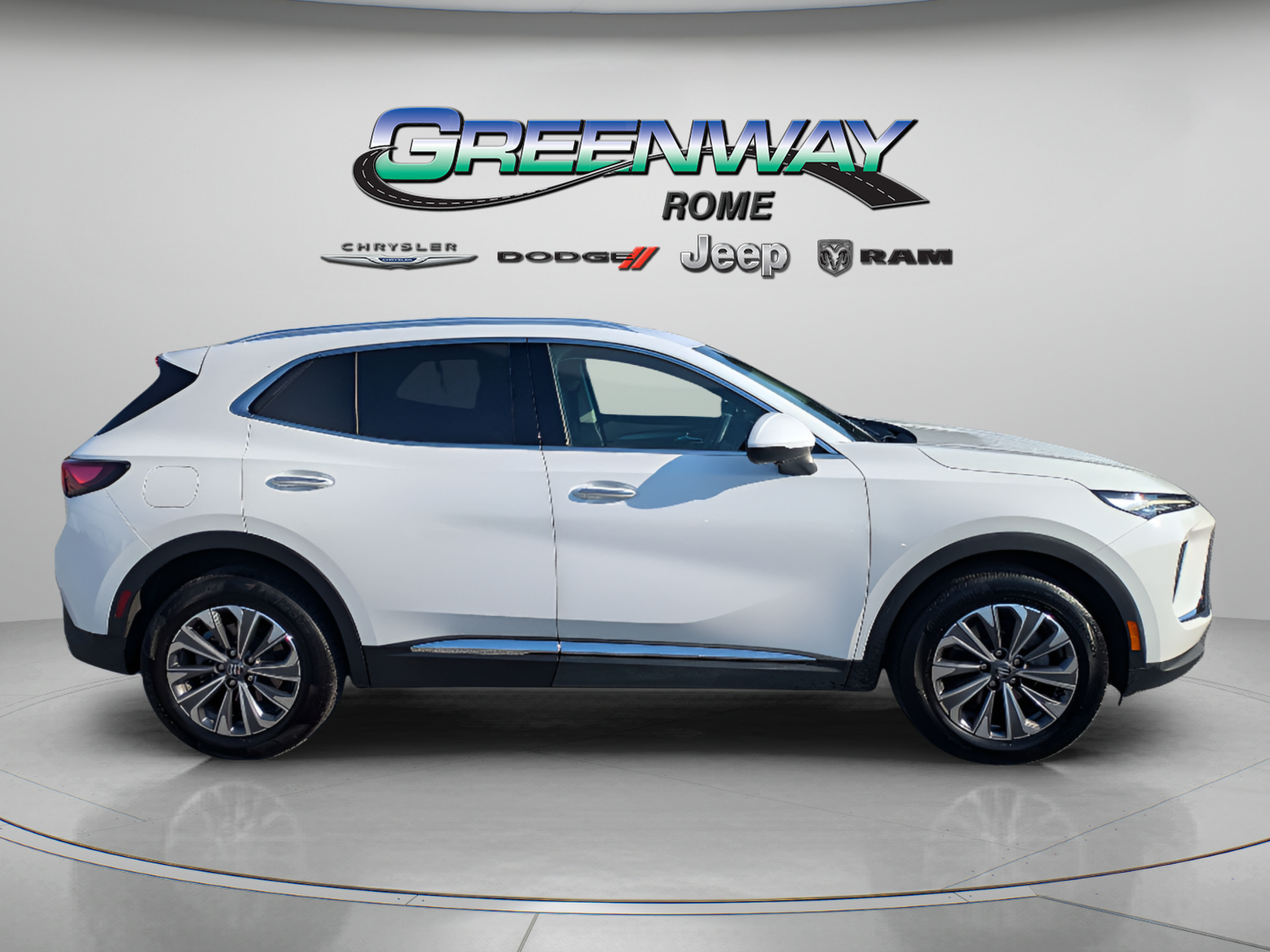 Used 2024 Buick Envision Preferred AWD/4WD image 8
