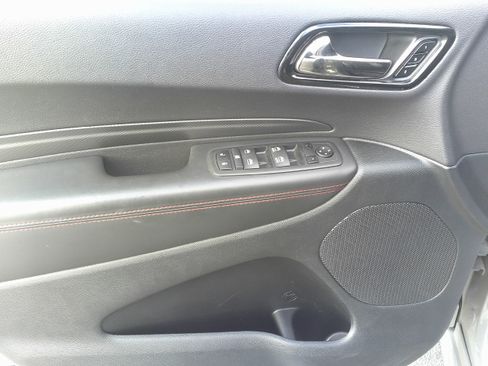 Used 2024 Dodge Durango GT image 18