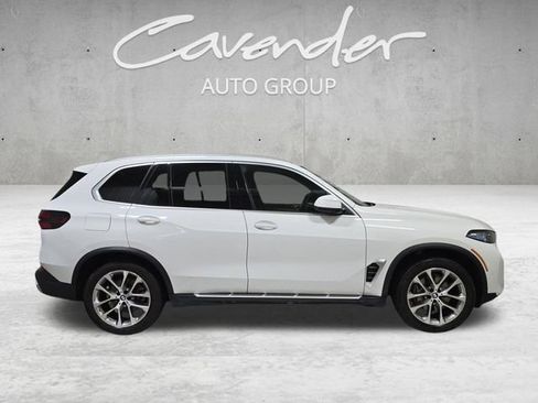 Used 2026 BMW X5 sDrive40i RWD image 17