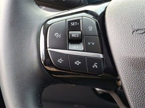 Used 2024 Ford Escape Platinum image 16