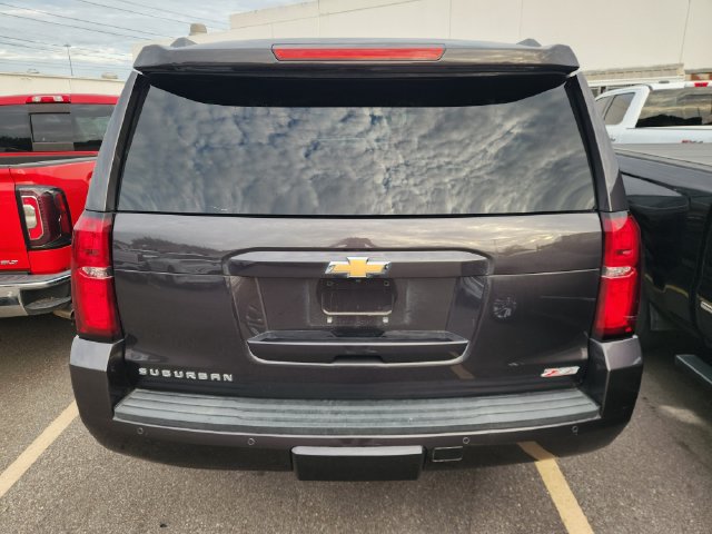 Used 2016 Chevrolet Suburban LT AWD/4WD image 4