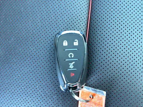 Certified 2023 Chevrolet Blazer RS w/ Driver Confidence II Package image 53