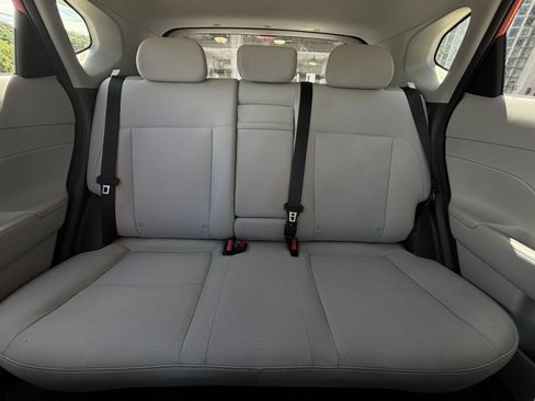 Used 2025 Hyundai Kona SEL AWD/4WD image 39