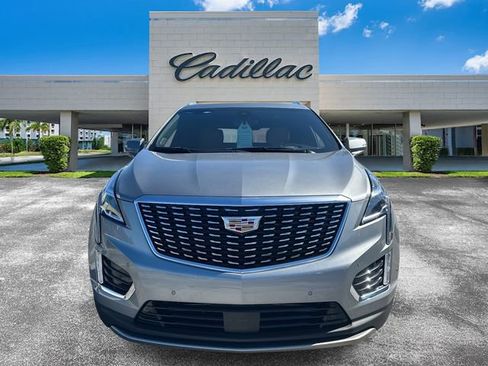 Certified 2025 Cadillac XT5 Premium Luxury w/ Technology Package image 8