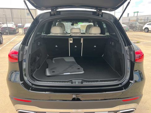 New 2026 Mercedes-Benz GLC 300 4MATIC image 30