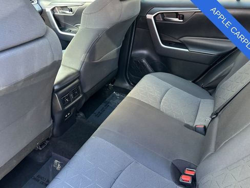 Used 2021 Toyota RAV4 XLE w/ Carpet Mat Package (TMS) image 13