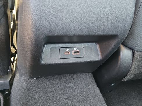 Used 2025 Nissan Altima 2.5 SV AWD/4WD image 16