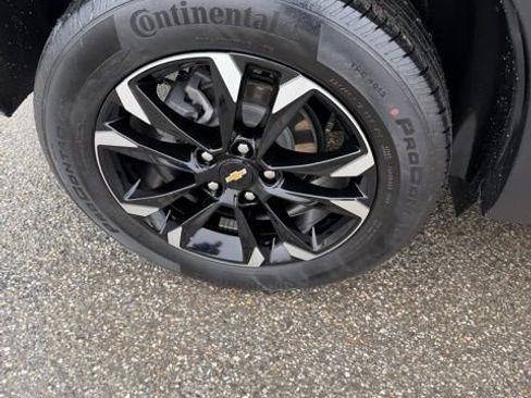 Used 2023 Chevrolet TrailBlazer LT w/ Convenience Package image 7