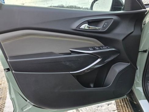 New 2026 Chevrolet Trax ACTIV w/ Driver Confidence Package image 12