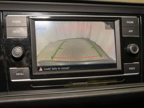 Used 2021 Volkswagen Jetta S w/ Driver Assistance Package image 12