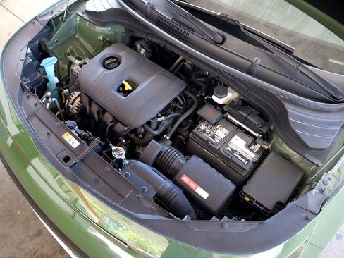 Used 2021 Kia Soul X-Line image 32