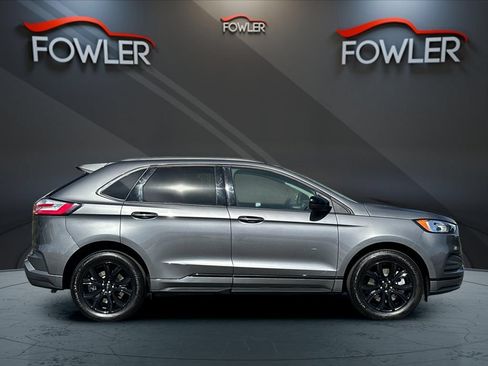Used 2024 Ford Edge SE w/ Black Appearance Package AWD/4WD image 5