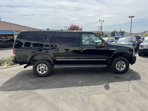 Used 2005 Ford Excursion Limited AWD/4WD image 4