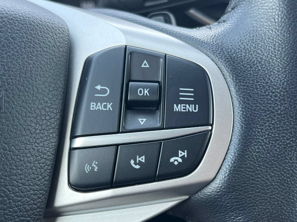 Used 2021 Ford Explorer Limited w/ Equipment Group 301A AWD/4WD image 25