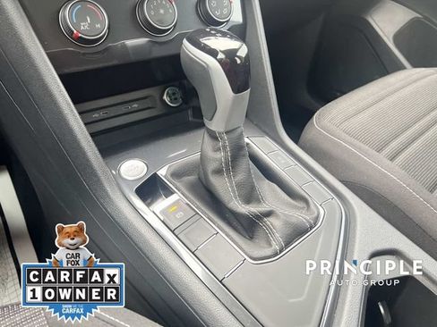 Certified 2024 Volkswagen Tiguan S FWD image 28