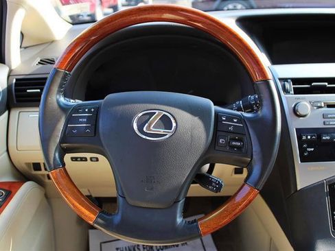 Used 2011 Lexus RX 450h AWD image 16