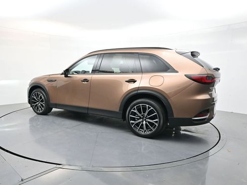 Used 2025 MAZDA CX-70 Plug-In Hybrid w/ Premium Plus AWD/4WD image 5