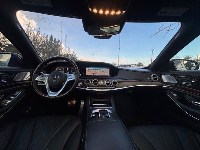 Used 2018 Mercedes-Benz S 560 Sedan w/ AMG Line Exterior image 21