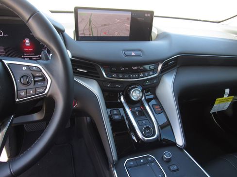 Certified 2025 Acura TLX w/ Technology Package image 17