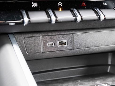 New 2025 Chevrolet Colorado Z71 w/ Z71 Convenience Package 2 image 7