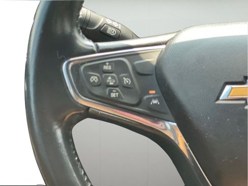 Used 2020 Chevrolet Equinox Premier FWD image 12