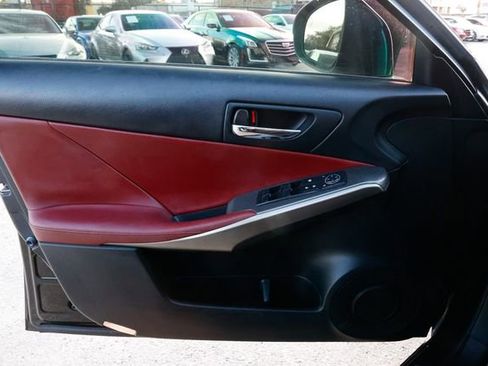Used 2015 Lexus IS 350 image 41