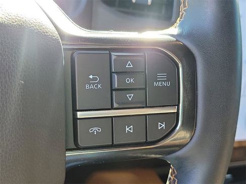 Certified 2024 Ford Expedition Platinum image 26