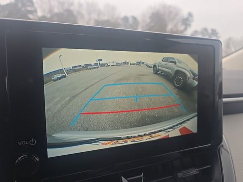 Used 2026 Toyota Corolla LE image 19