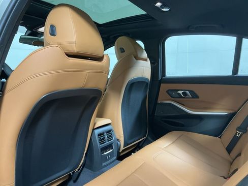 New 2026 BMW 330i Sedan w/ M Sport Package image 25
