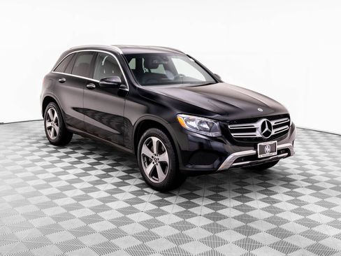 Certified 2019 Mercedes-Benz GLC 300 4MATIC image 7