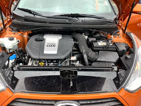 Used 2015 Hyundai Veloster Turbo w/ Option Group 04 image 23