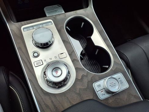 Certified 2026 Genesis GV80 2.5T Advanced AWD/4WD image 26