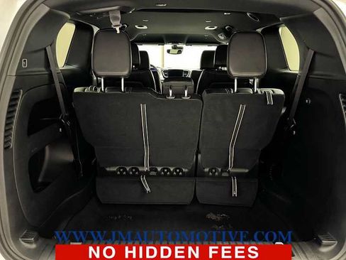 Used 2024 Chrysler Pacifica Touring-L w/ S Appearance Package AWD/4WD image 17