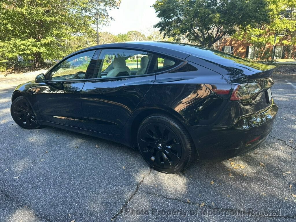 Used 2023 Tesla Model 3 Standard Range RWD image 5