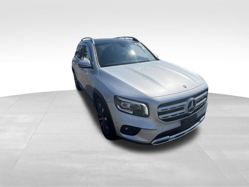 Used 2020 Mercedes-Benz GLB 250 4MATIC image 23