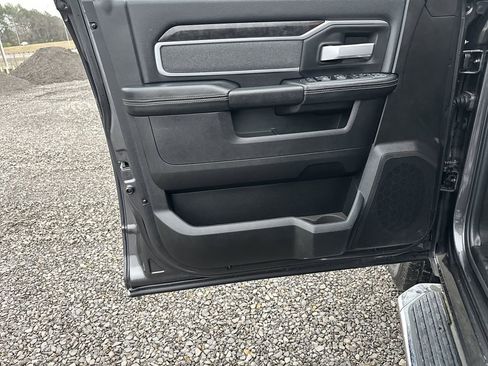 Used 2023 RAM 2500 Big Horn w/ Level B Equipment Group image 22