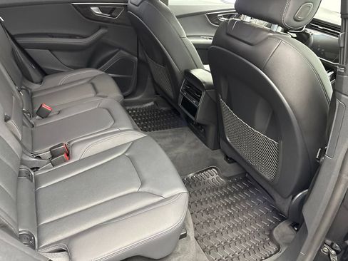 Certified 2023 Audi Q8 Premium Plus w/ Premium Plus Package AWD/4WD image 30