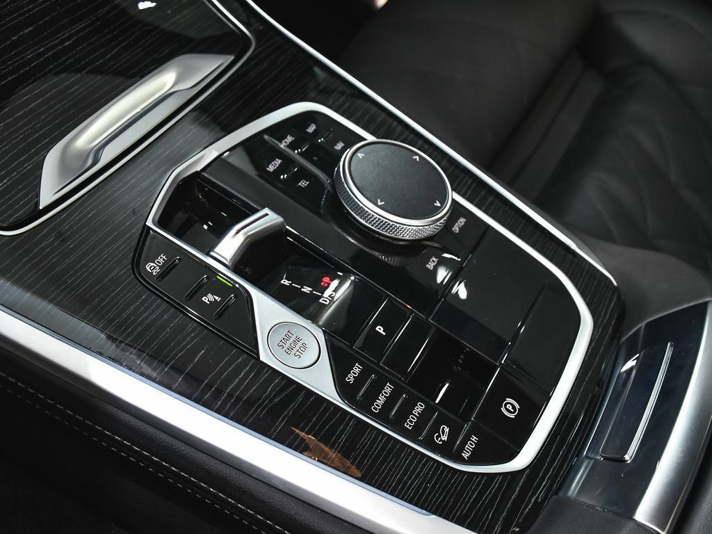 Used 2026 BMW X5 xDrive40i AWD/4WD image 48