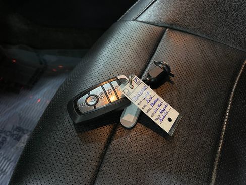 Used 2018 Ford Mustang Premium image 35