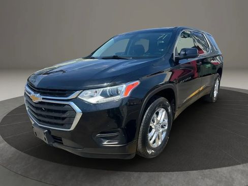 Used 2021 Chevrolet Traverse LS AWD/4WD image 1