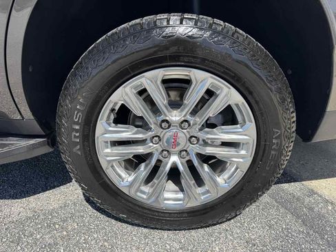 Used 2021 GMC Yukon SLT w/ Rear Media and Nav Package RWD image 35