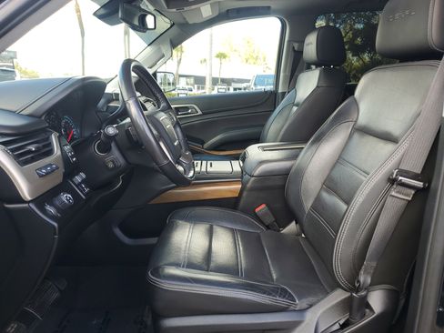 Used 2020 GMC Yukon Denali w/ Denali Ultimate Package image 14