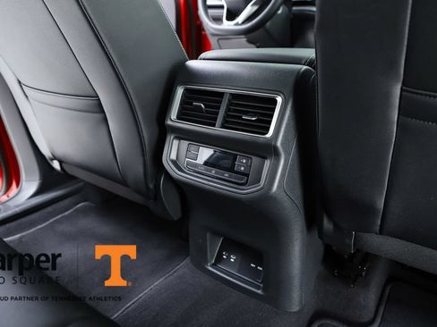 Used 2024 Volkswagen Atlas SE FWD image 39