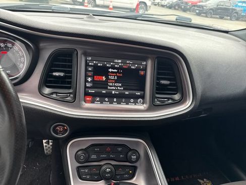 Used 2020 Dodge Challenger R/T Scat Pack RWD image 20