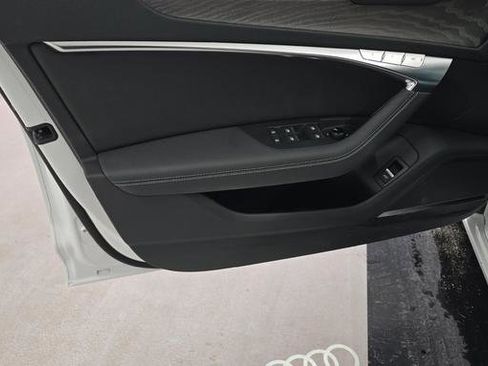 Used 2024 Audi A6 Premium Plus image 7