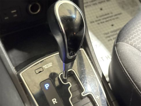 Used 2015 Hyundai Accent Sport image 16