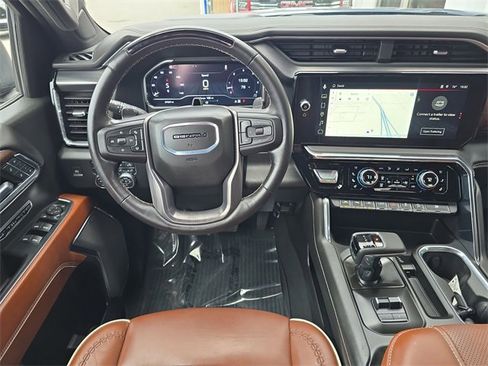 Certified 2024 GMC Sierra 1500 Denali Ultimate image 12