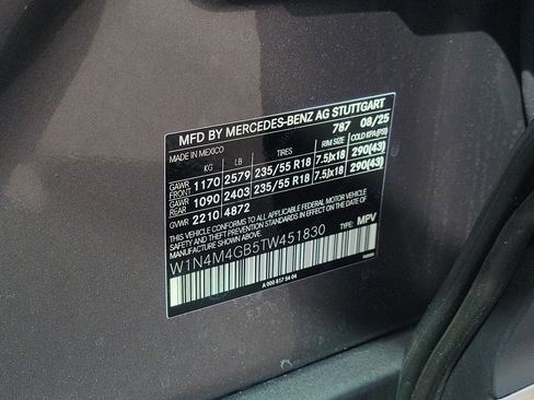 Certified 2026 Mercedes-Benz GLB 250 image 31